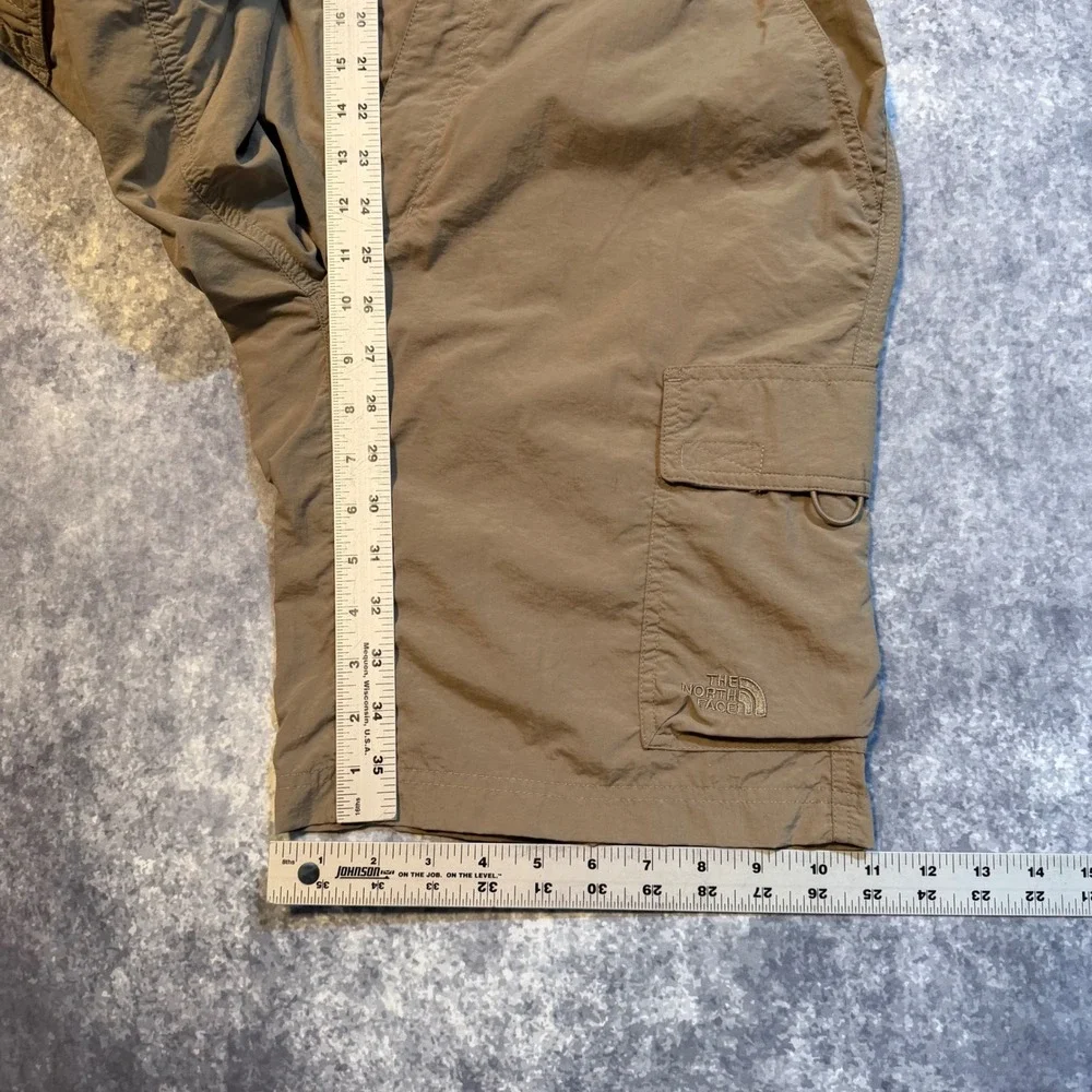 The North Face Mens Brown Nylon Cargo Hiking Shorts Size Small Stow Pocket‎ Tan